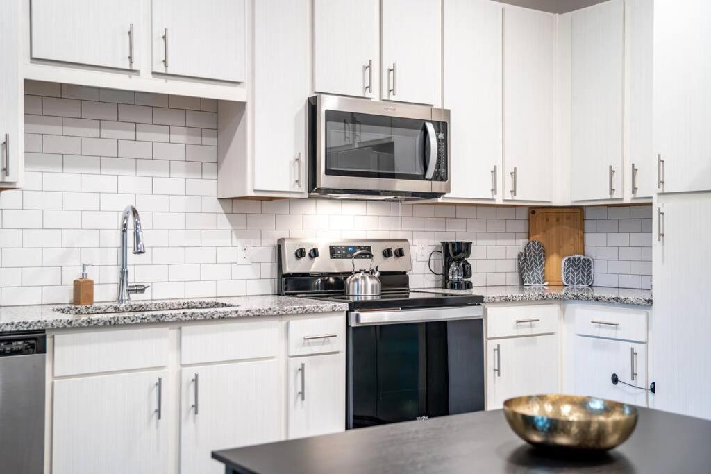 Complete Apartment ,10 Min To Parks Pets Allowed, Resort-Style Amenities Orlando Eksteriør bilde